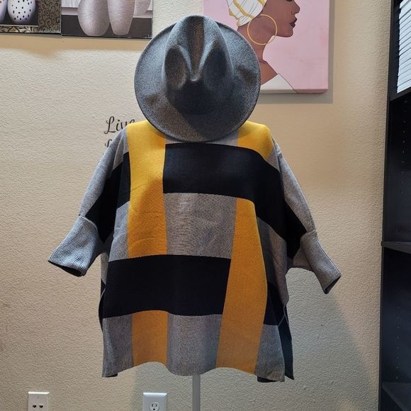 Stylish Soft Cozy Poncho - Picture 5 of 17